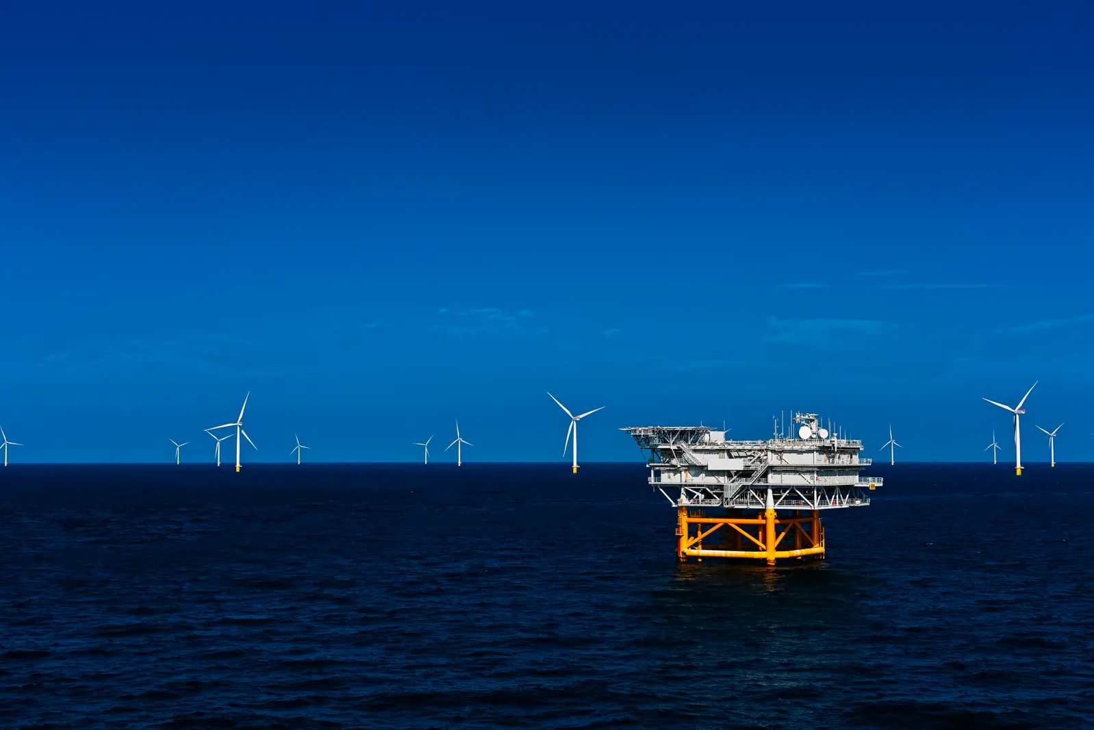 Offshore drilling platform